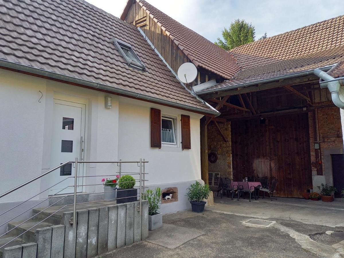Вилла Kleines Bauernhaus Mit Nostalgischem Flair Райнхаузен Экстерьер фото